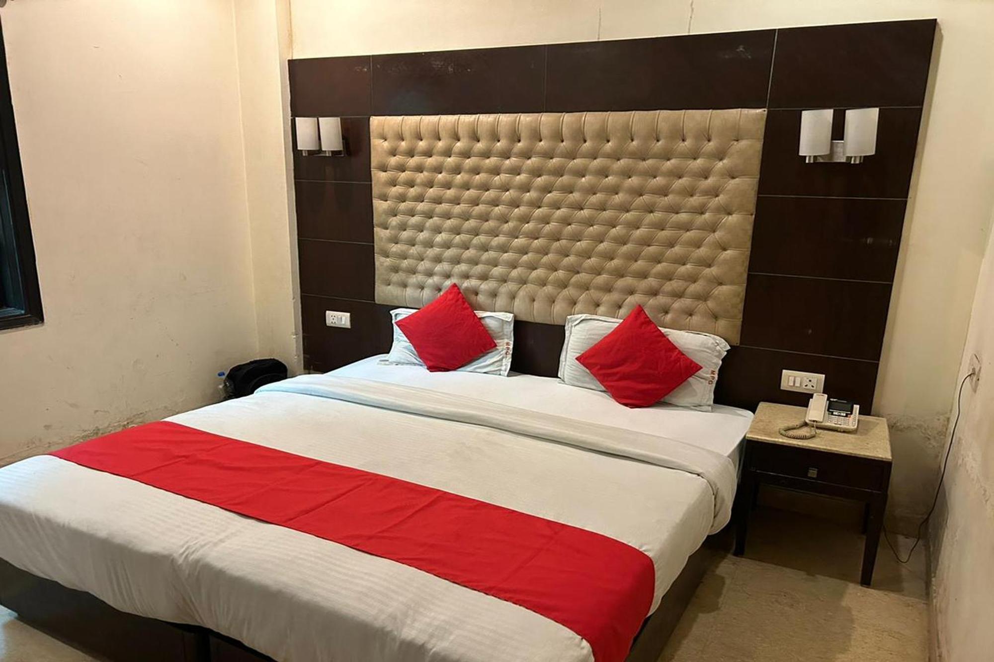 The Metropolis Guest House Near Rk Ashram Metro Station New Delhi Ngoại thất bức ảnh
