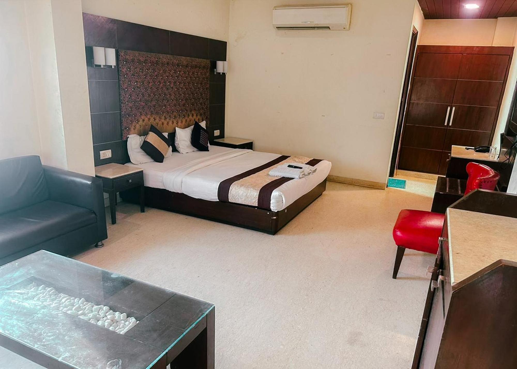 The Metropolis Guest House Near Rk Ashram Metro Station New Delhi Ngoại thất bức ảnh
