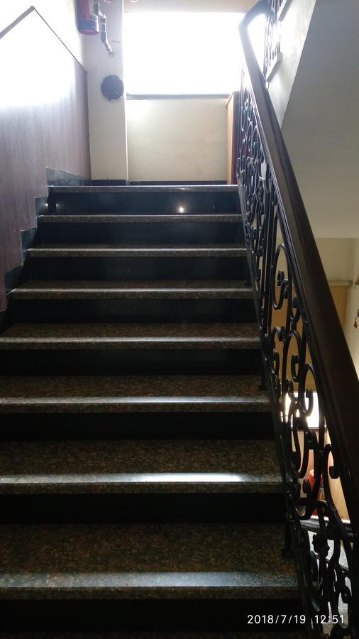 The Metropolis Guest House Near Rk Ashram Metro Station New Delhi Ngoại thất bức ảnh